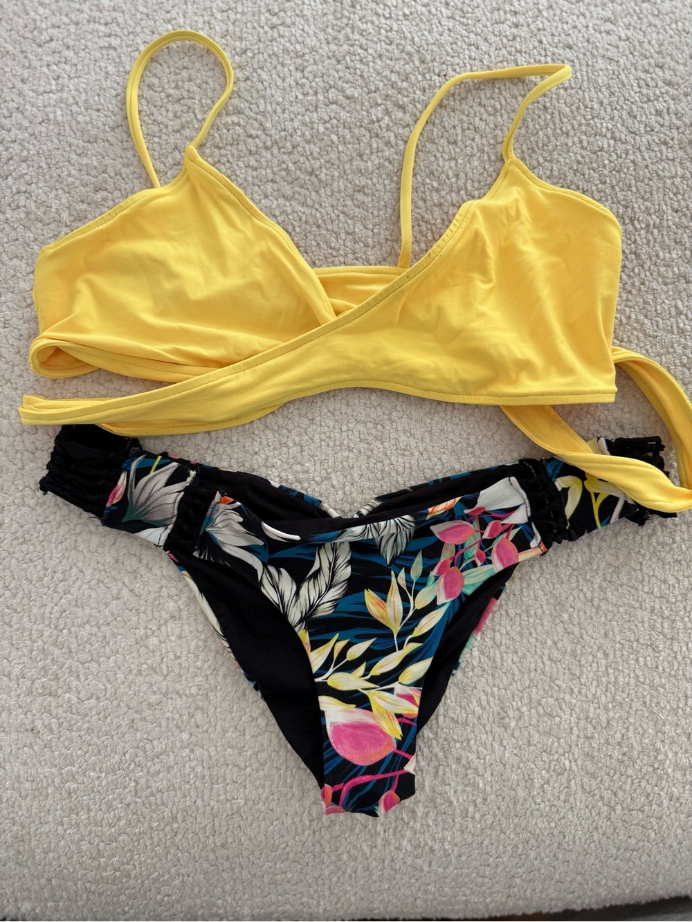Rip Curl Wrap Bikini Set L
